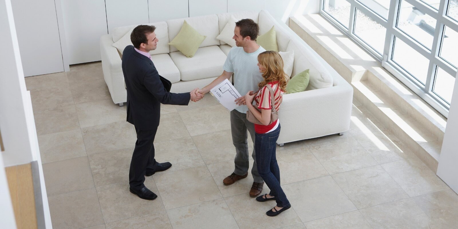 A professional real estate agent: its importance